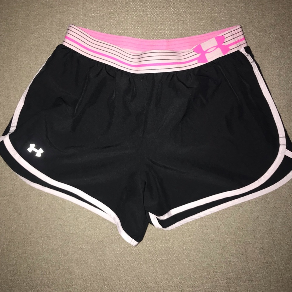 Ladies Under Armour Small Running Shorts